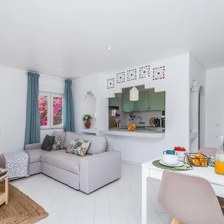 Casas Barulho Old Town Apartment Albufeira