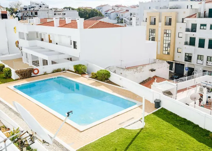 Casas Barulho Old Town Албуфейра