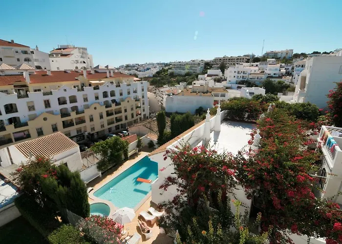 Casas Barulho Old Town Hébergement de vacances Albufeira